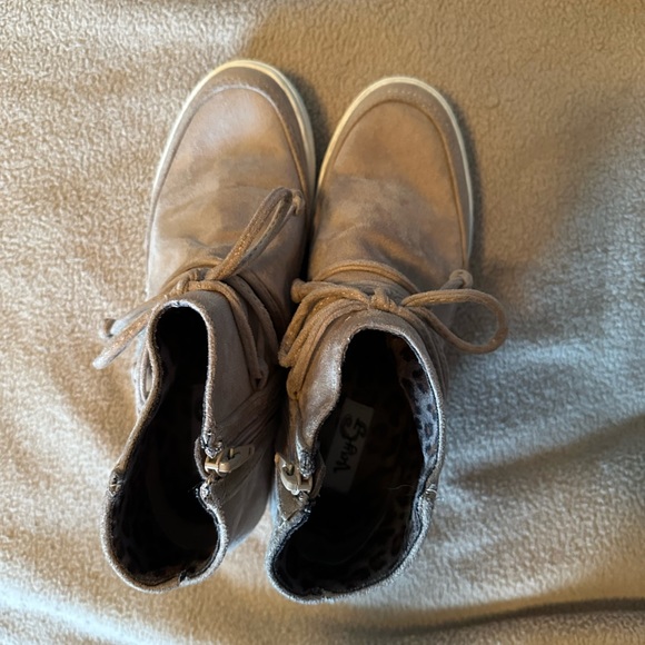 Wedge Booties - Picture 2 of 4